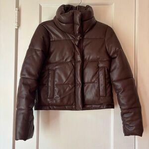 SOLD 🚨Abercrombie & Fitch Puffer Jacket